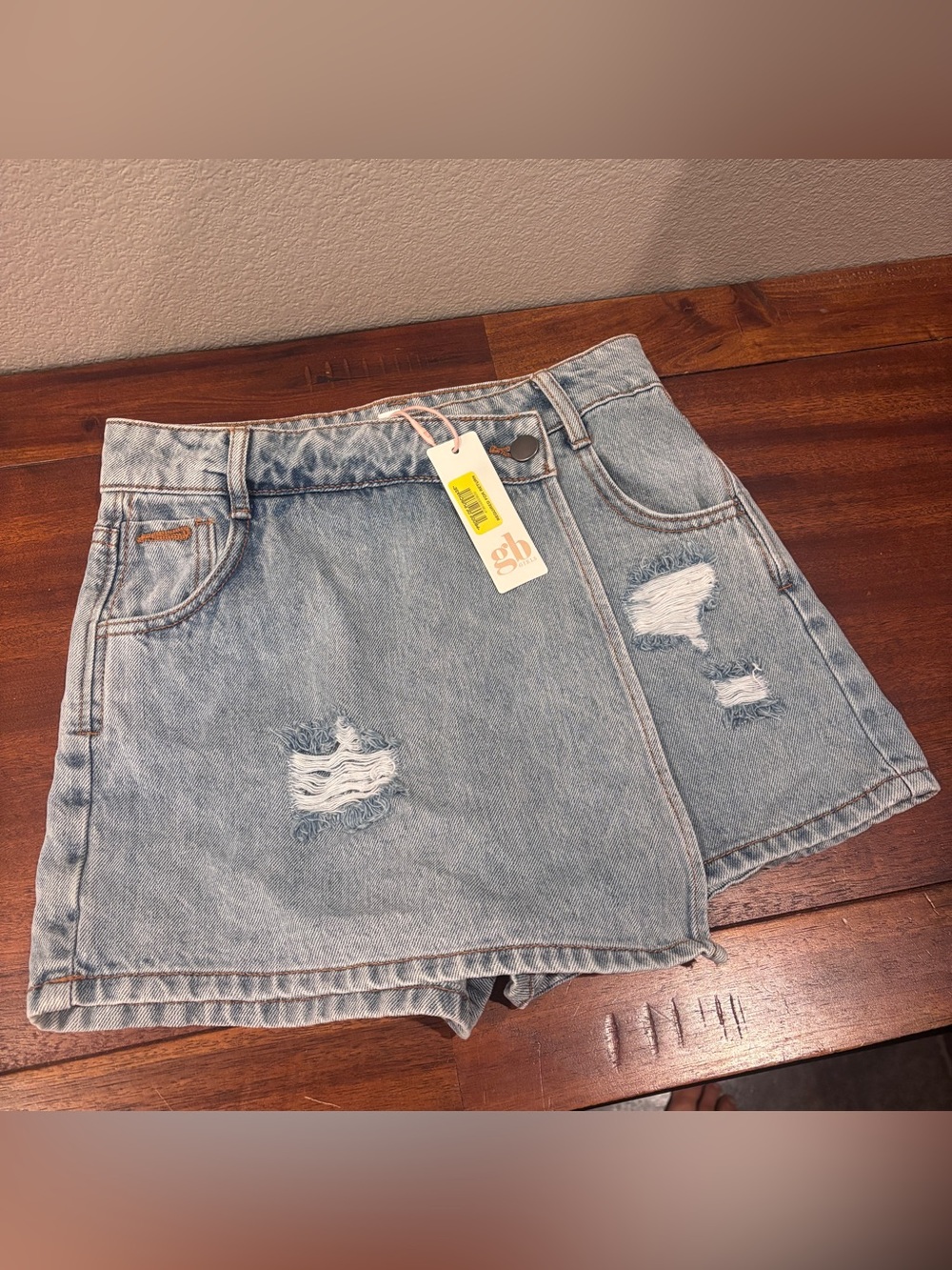 Gianni Bini Gb Girl Light Denim A-Symmetrical Distresses Mini Skirt Skort